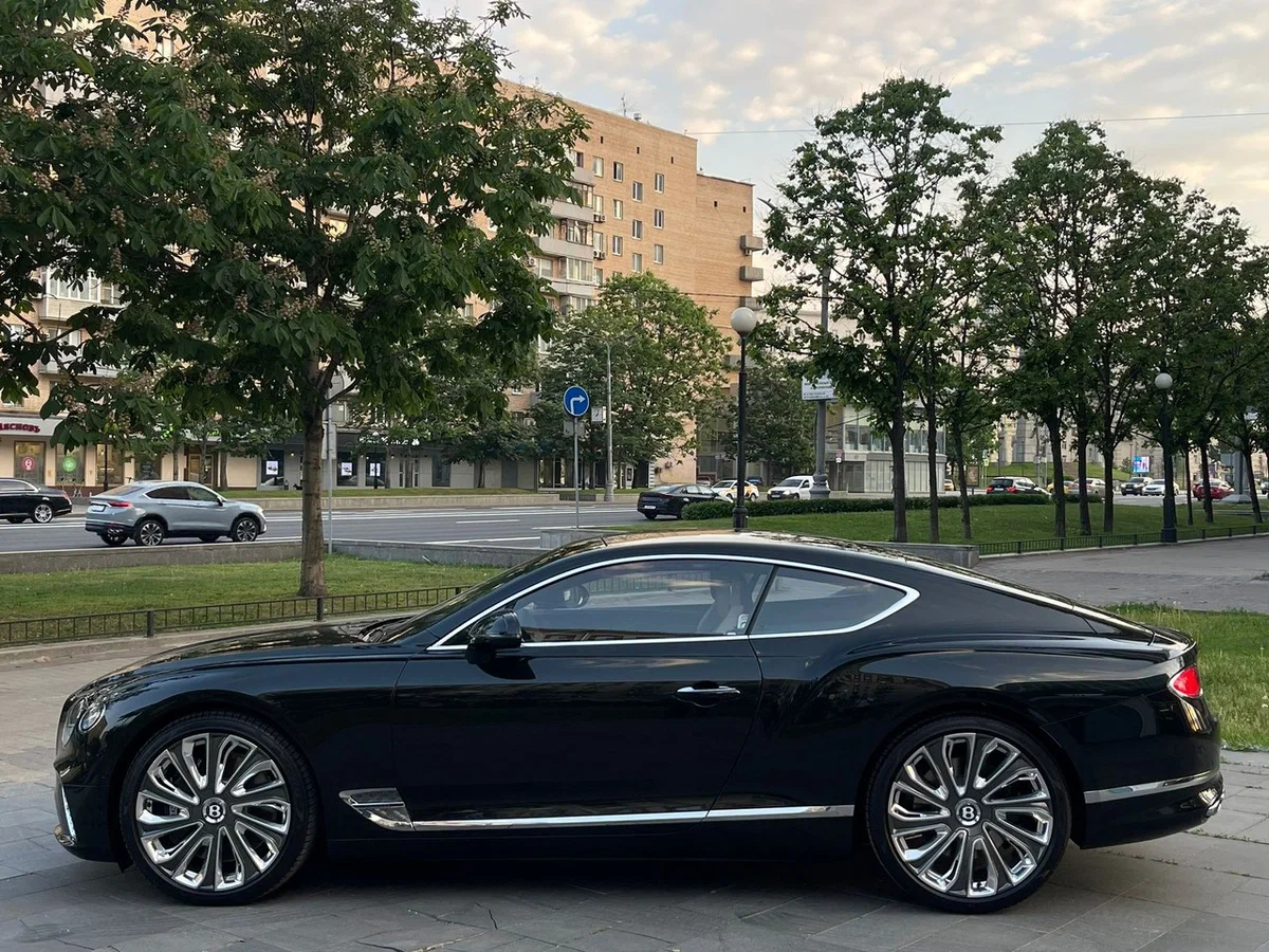 Bentley Continental арендовать