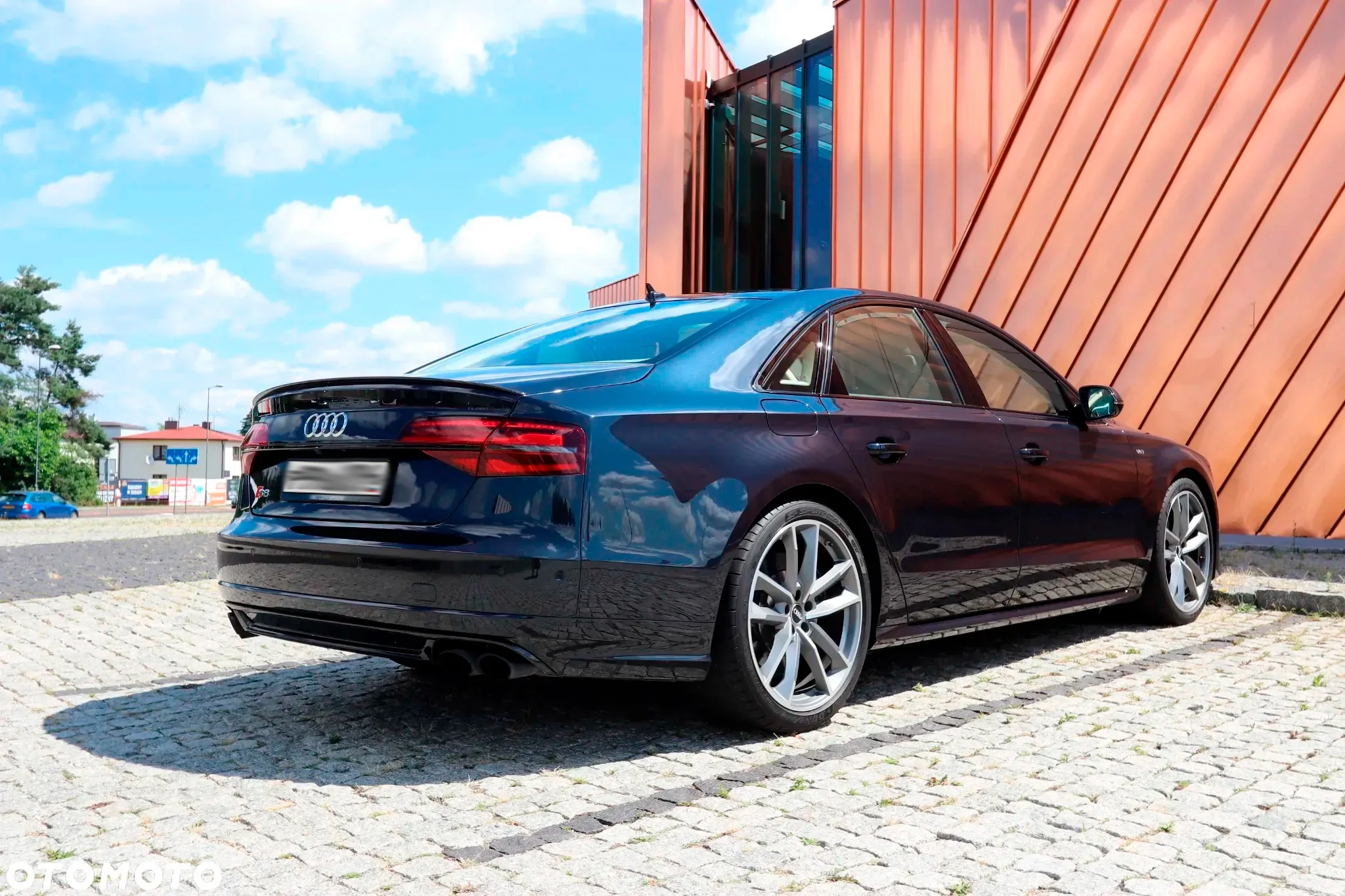 Аренда Audi S8